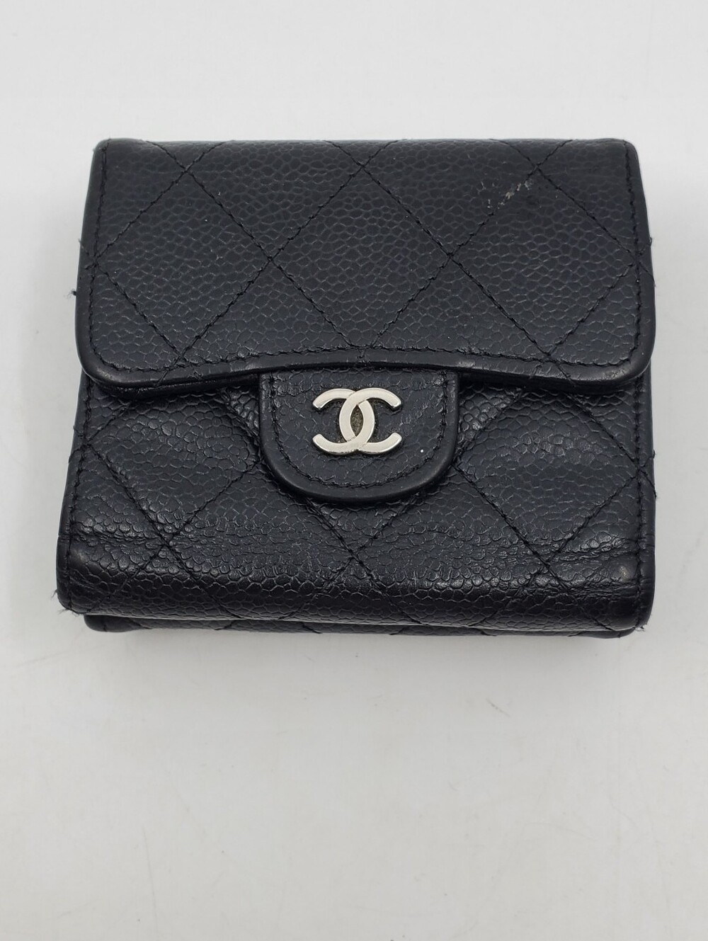 Chanel 2010 Bifold With Coin Purse Compact Wallet - Picture 3 of 12